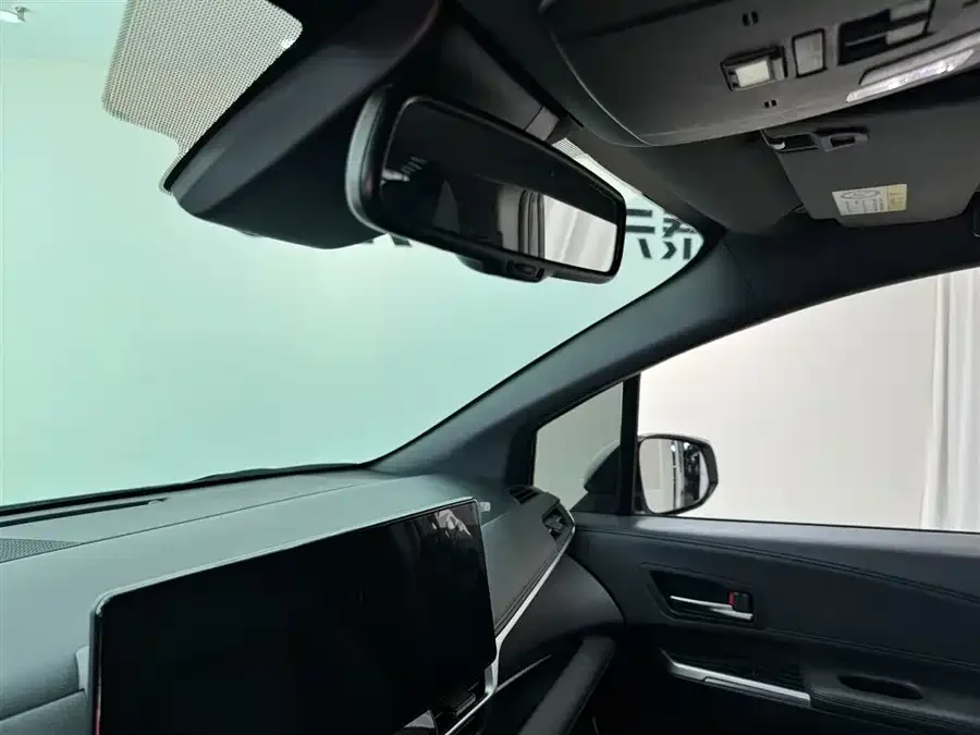 Toyota Sienna SIENNA 2021 2.5L Hybrid Supreme Edition 2022 — миниатюра 4