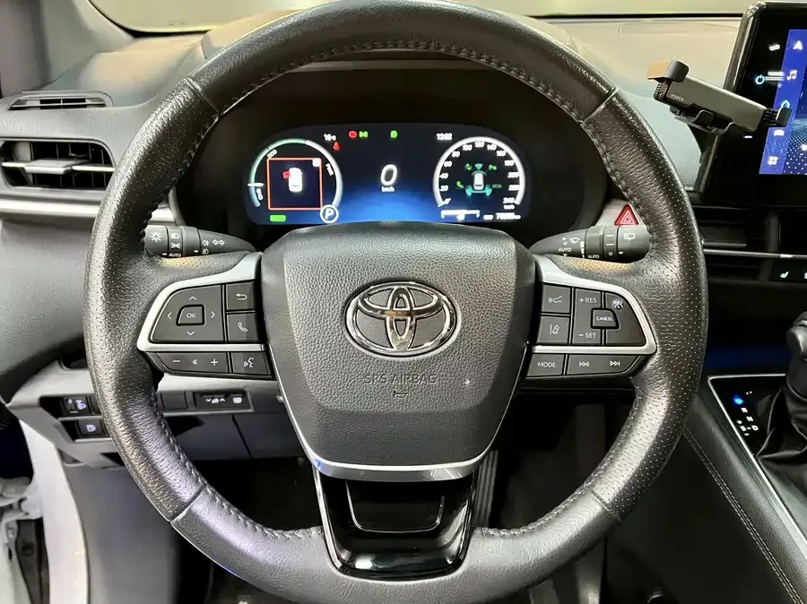 Toyota Sienna SIENNA 2021 2.5L Hybrid Supreme Edition 2022 — миниатюра 3