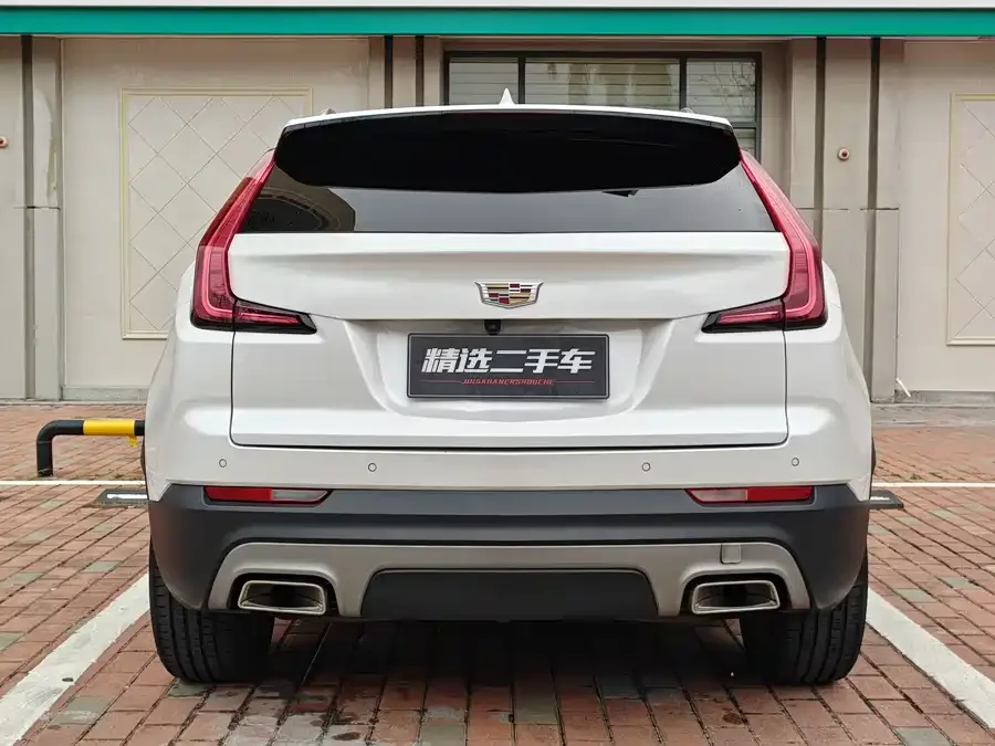 Cadillac XT4 2021 28T two-wheel drive luxury model 2022 — миниатюра 5