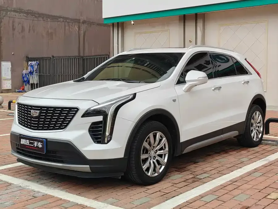Cadillac XT4 2021 28T two-wheel drive luxury model 2022 — фото 1, купить с доставкой в Москву