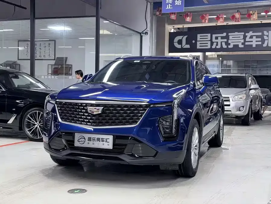 Cadillac XT4 2023