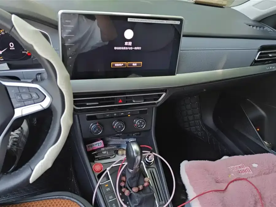 Volkswagen Lavida Lavida 2023 1.5L Automatic Starry Sky 5 Million Edition 2023 — миниатюра 4