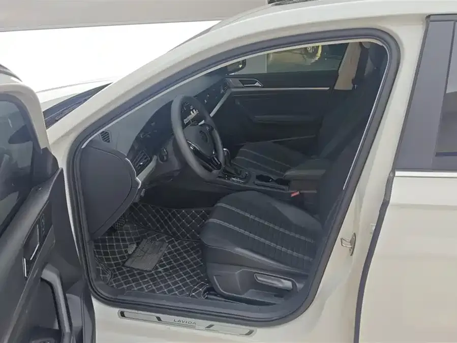 Volkswagen Lavida Lavida 2022 280TSI DSG Comfort Edition 2022 — миниатюра 3