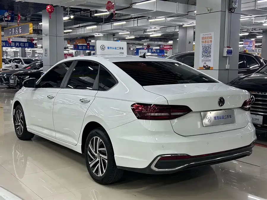 Volkswagen Lavida Lavida 2023 280TSI DSG Full Edition 2022 — миниатюра 4
