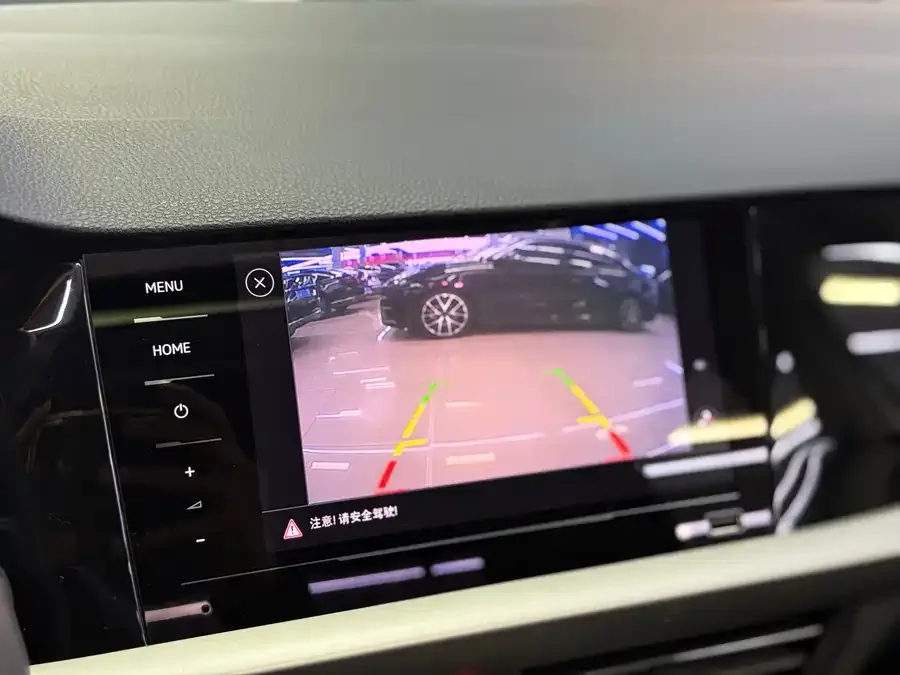 Volkswagen Lavida Lavida 2021 1.5L Automatic Vision Edition 2022 — миниатюра 3