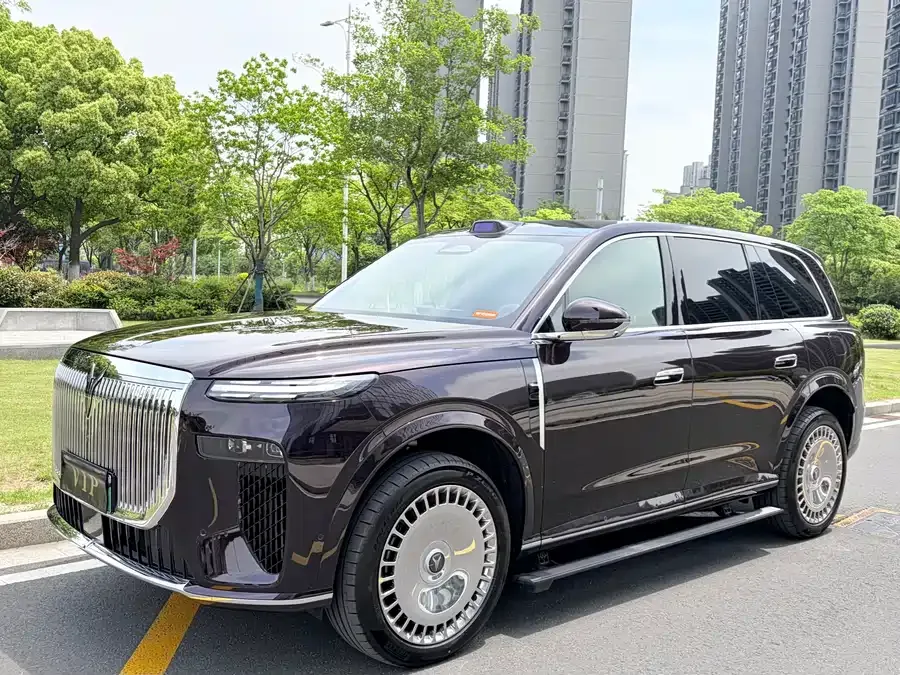 Voyah Taishan 2025