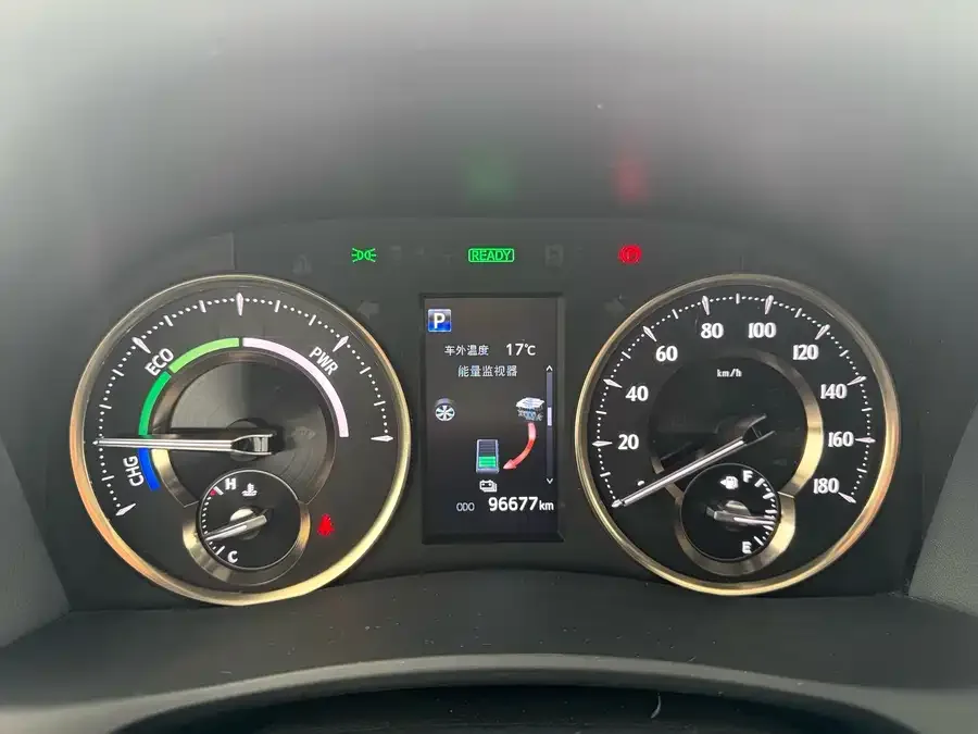 Toyota Crown Vellfire Vellfire 2023 Crown Hybrid 2.5L HV Premium Edition 2023 — миниатюра 4