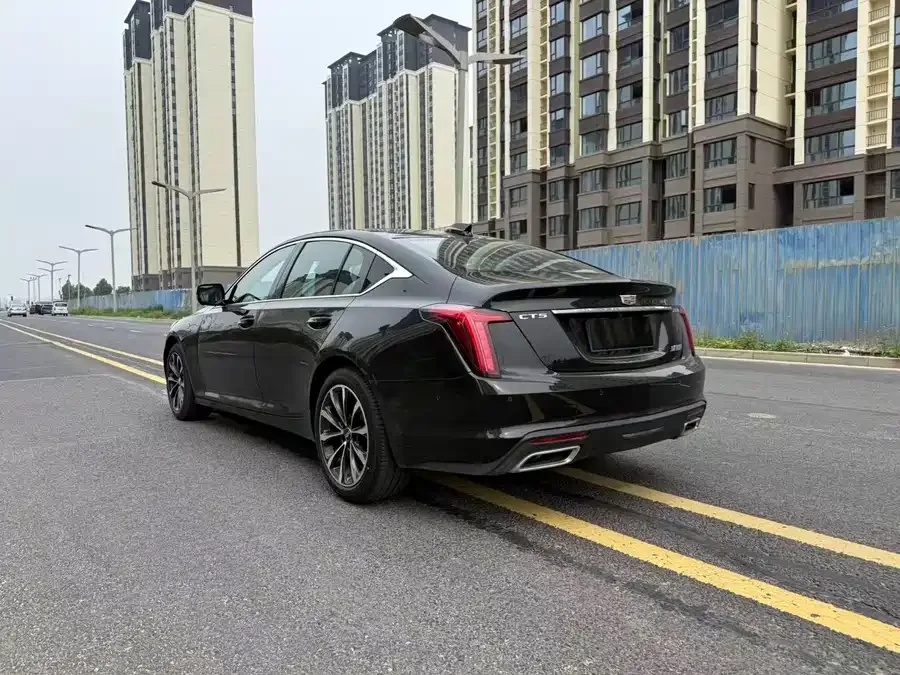 Cadillac CT5 2025 28T City Sports Edition 2026 — миниатюра 3