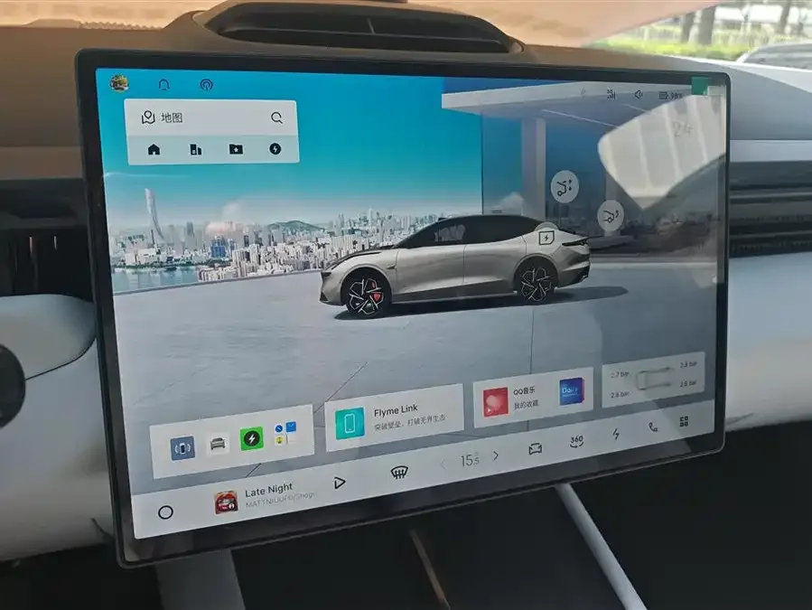 Lynk & Co Z10 Lynk & Co Z10 2025 95kWh 702km 4WD Halo 2024 — миниатюра 4