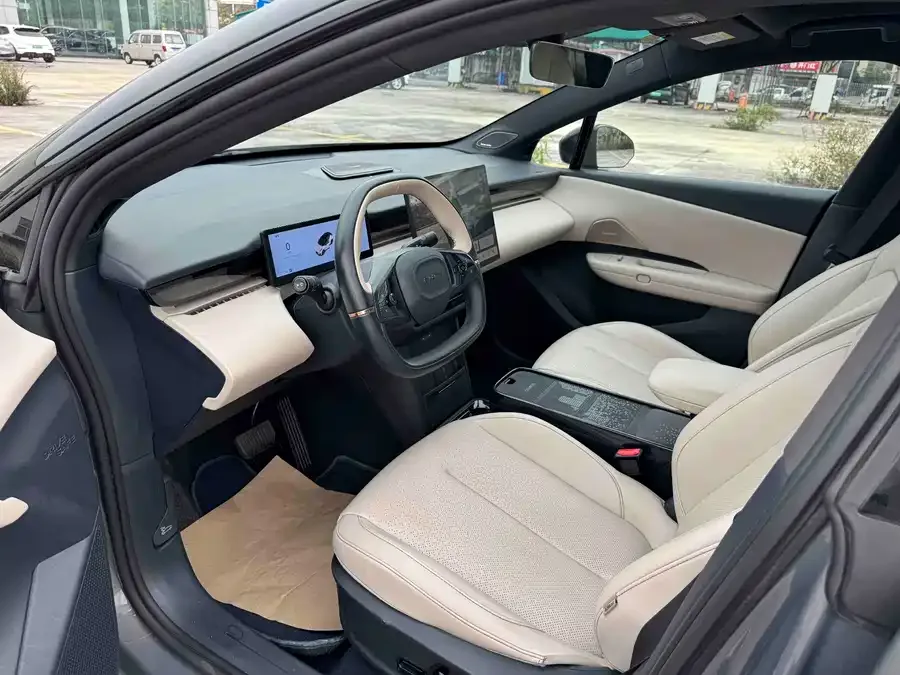 Lynk & Co Z20 Lynk & Co Z20 2025 530km RWD Pro 2025 — миниатюра 4