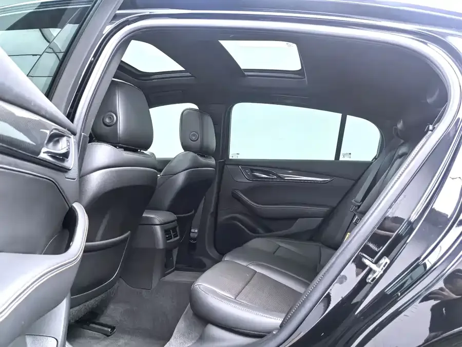 Cadillac CT5 2024 28T Platinum Type 2024 — миниатюра 4
