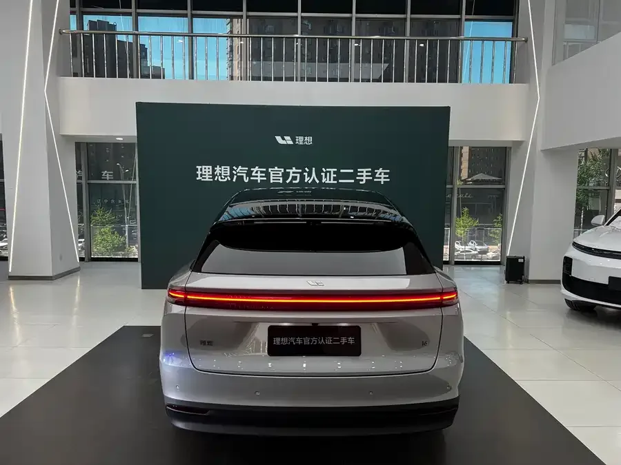 Li Auto i6 Li Auto i6 2025 AWD Standard Edition 2025 — миниатюра 5