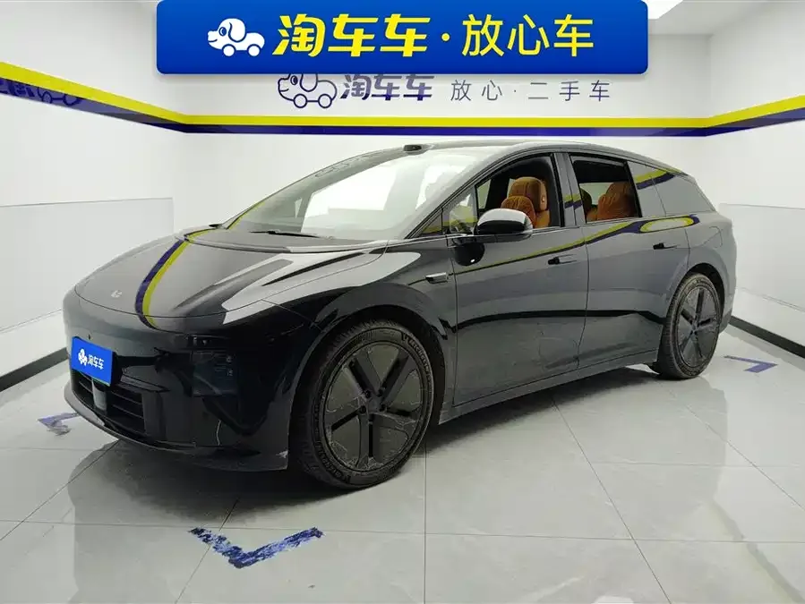 Li Auto i6 2025