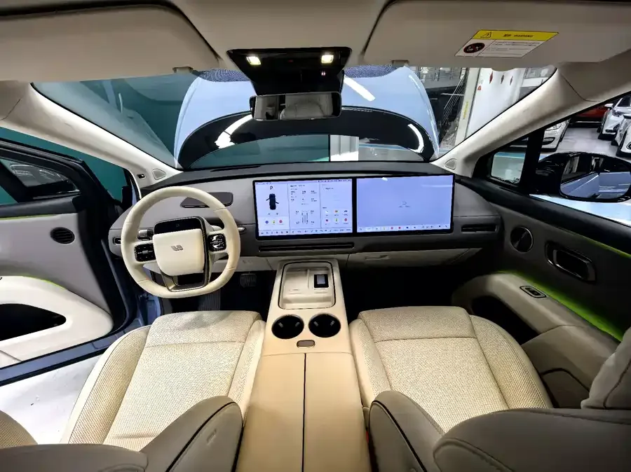 Li Ideal i8 Ideal i8 2025 Standard Edition 2025 — миниатюра 3