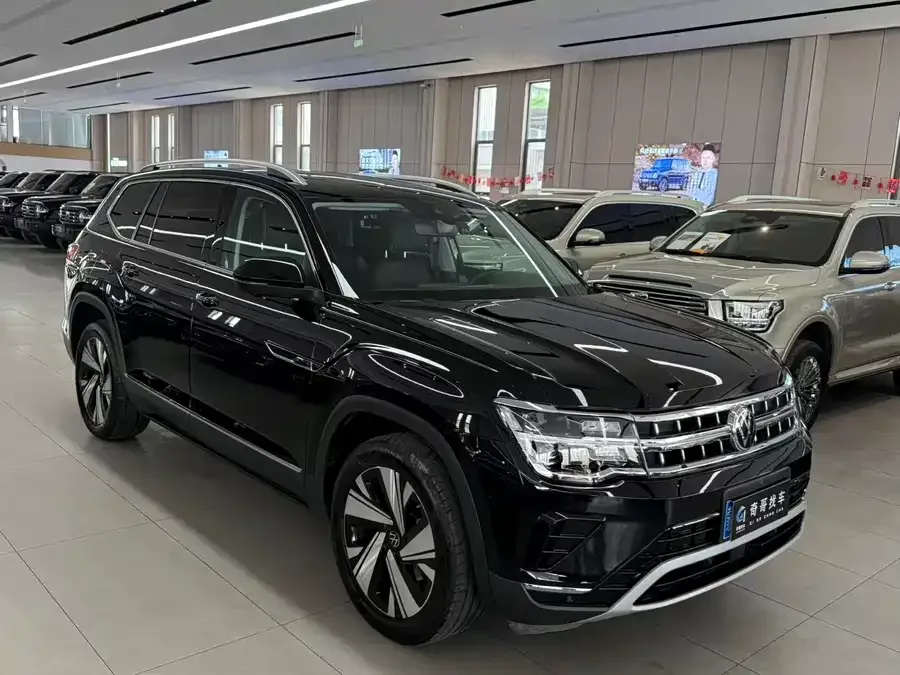 Volkswagen Teramont 2023 Touron 380TSI 4WD Luxury Edition 2024 — фото 1, купить с доставкой в Москву