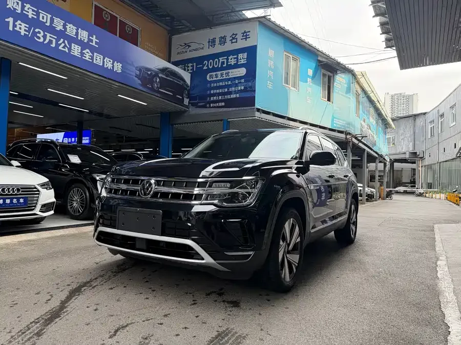 Volkswagen Teramont 2024 Touron 380TSI 4WD Luxury Edition 2024 — фото 1, купить с доставкой в Москву