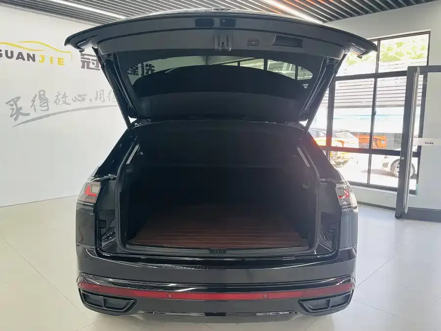 Volkswagen Teramont 2023 Touron Touron X 380TSI 4WD flagship version 2024 — миниатюра 5