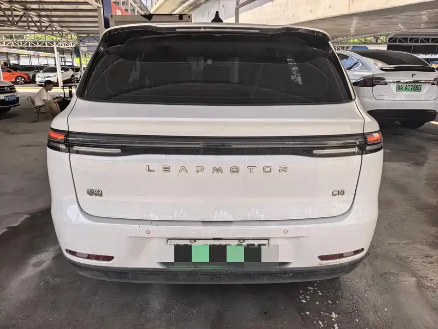 Leapmotor C10 Leapmoo C10 2024 530 Comfort Edition 2025 — миниатюра 4