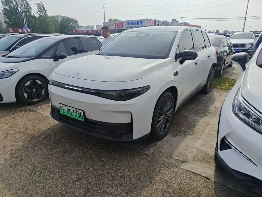 Leapmotor C10 Leapmotor C10 2026 605 Enjoy Edition 2025 — фото 1, купить с доставкой в Москву