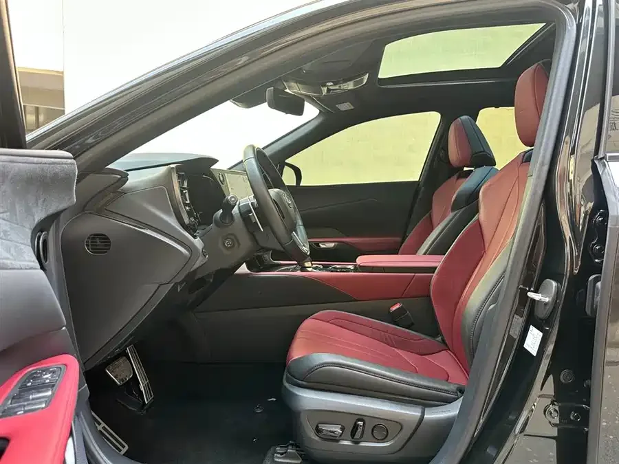 Lexus RX 2023 500h 4WD F SPORT Performance 2023 — миниатюра 3