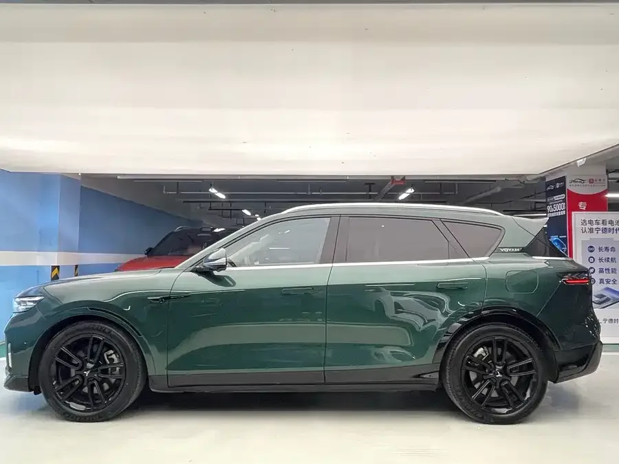 Voyah Lantu FREE Lantu FREE 2024 ultra-long battery life smart driving version 2024 — миниатюра 2