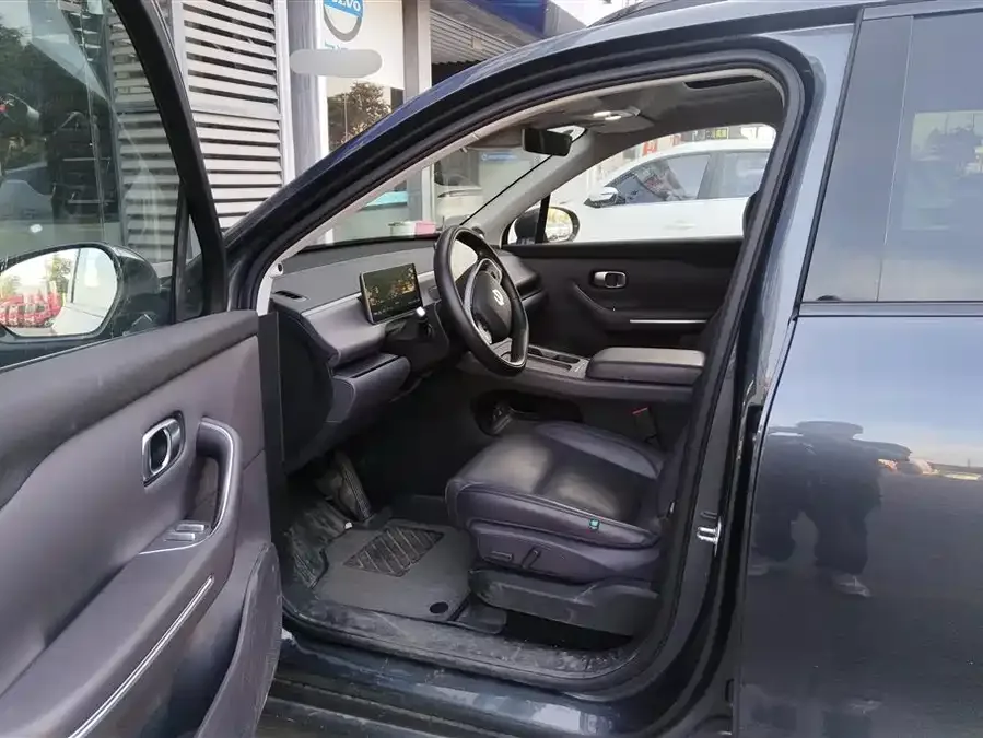 Leapmotor C16 Leapmotor C16 2024 Extended Range 200 Premium Edition 2024 — миниатюра 3