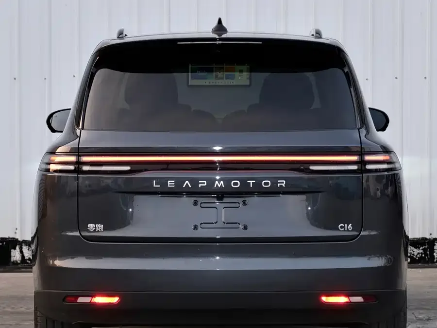 Leapmotor C16 Leapmotor C16 2024 Pure Electric 520 Premium Edition 2024 — миниатюра 4