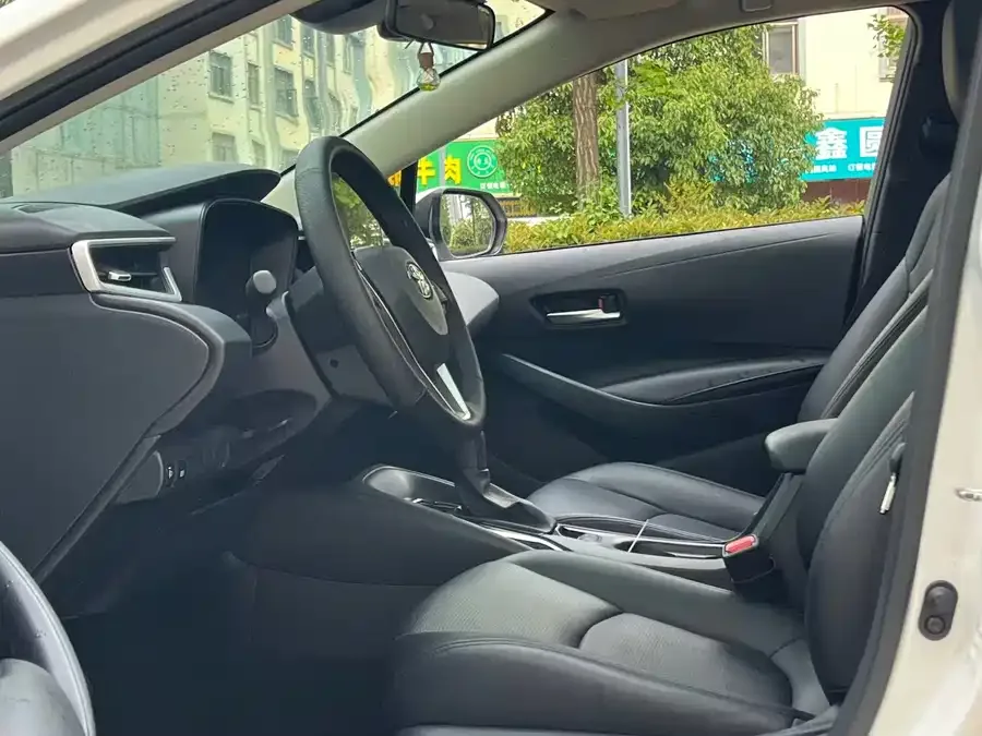Toyota Corolla Corolla 2023 1.2T Elite Edition 2023 — миниатюра 4
