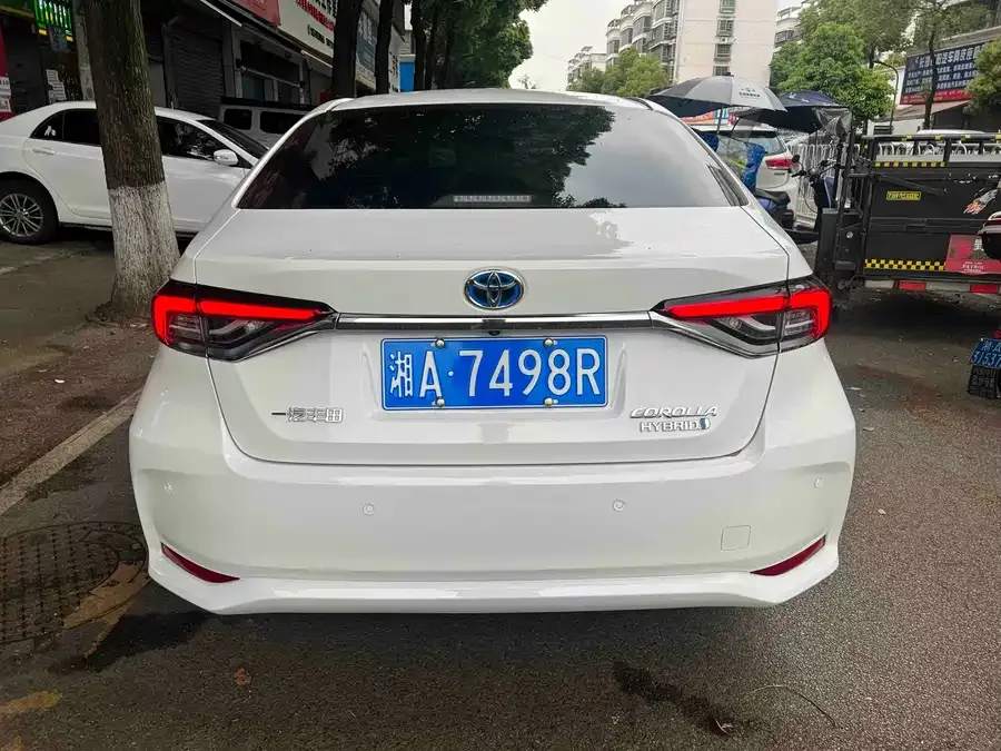 Toyota Corolla Corolla 2023 1.8L Intelligent Electric Hybrid Dual Engine Pioneer Edition 2023 — миниатюра 3