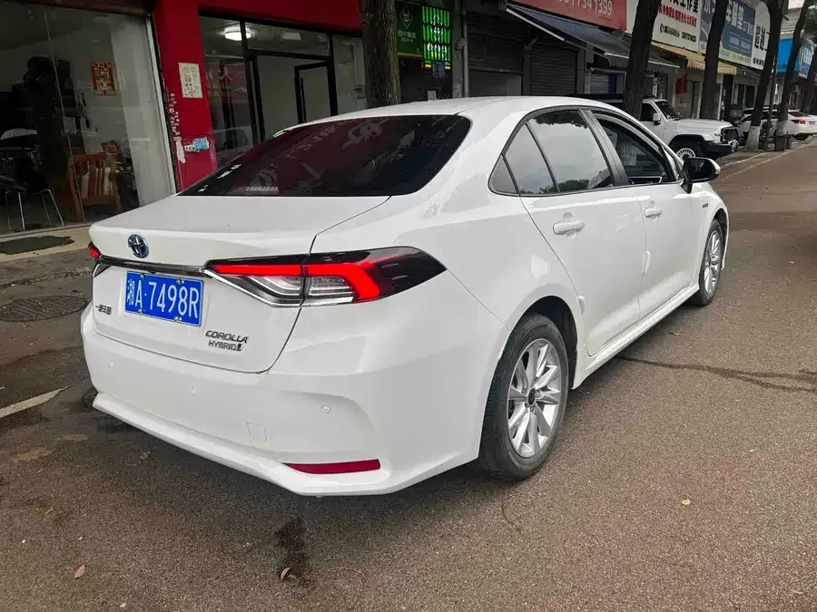 Toyota Corolla Corolla 2023 1.8L Intelligent Electric Hybrid Dual Engine Pioneer Edition 2023 — миниатюра 5