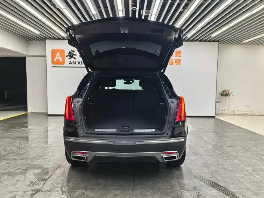 Cadillac XT5 2022 2.0T two-wheel drive luxury model 2022 — миниатюра 2