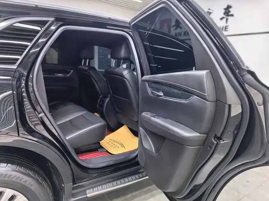Cadillac XT5 2022 2.0T two-wheel drive luxury model 2022 — миниатюра 4