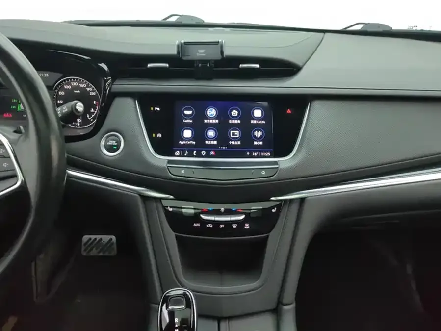Cadillac XT5 2023 2.0T 2WD Fashion Edition 2023 — миниатюра 4
