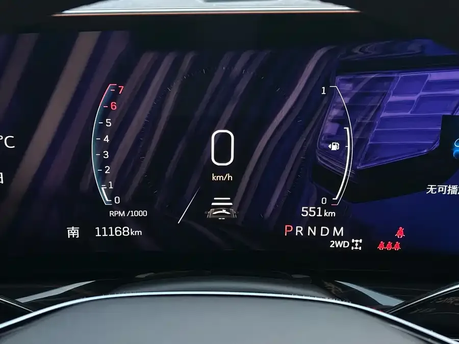 Cadillac XT5 2025 2.0T Premium Edition 2025 — миниатюра 5