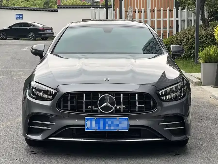 Mercedes-Benz E-Class Mercedes-Benz E-Class (Imported) 2023 E 260 Coupe 2023 — миниатюра 3