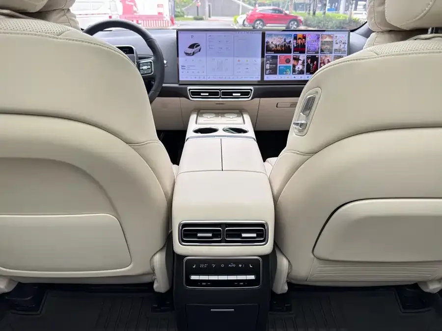 Li Xiang L7 Ideal L7 2023 Pro 2023 — миниатюра 5