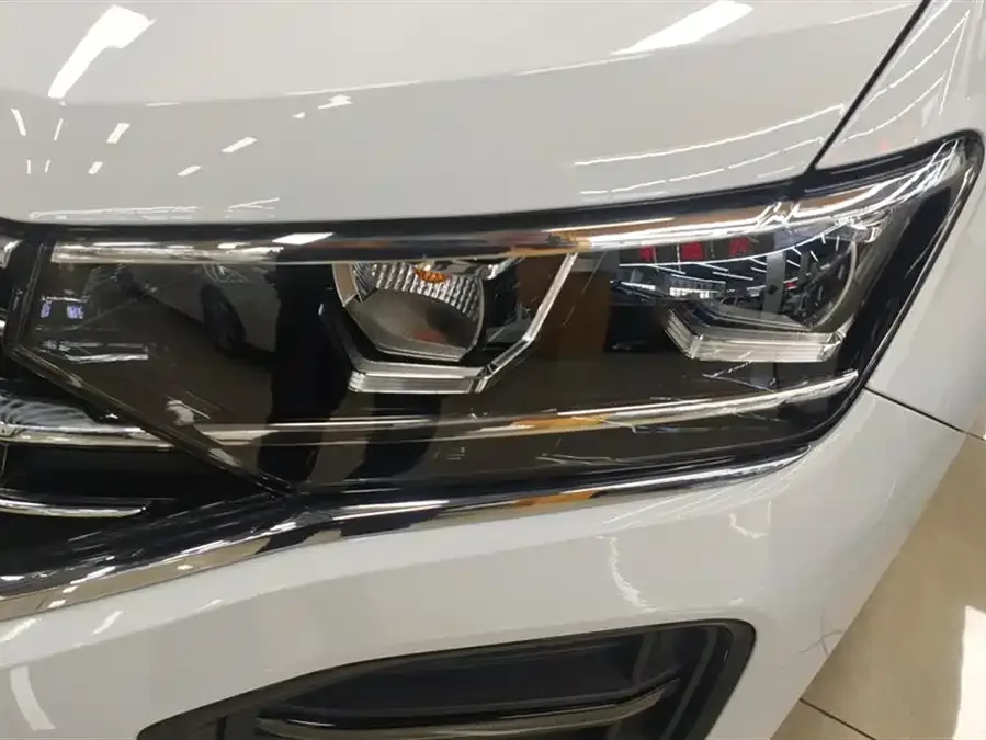 Volkswagen Tayron Tanyue 2021 280TSI 2WD Luxury Smart Edition 2022 — миниатюра 5