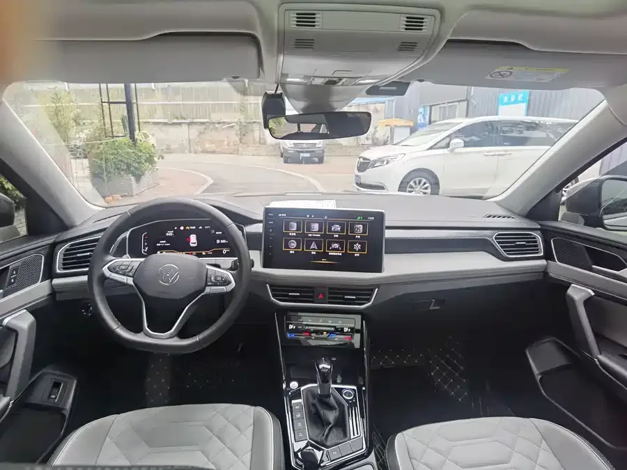 Volkswagen Tayron Tanyue 2023 330TSI 2WD Luxury Plus Advanced Edition 2023 — миниатюра 5
