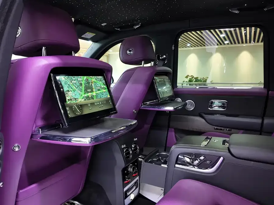 Rolls-Royce Cullinan Cullinan 2024 four-seat version 2023 — миниатюра 3