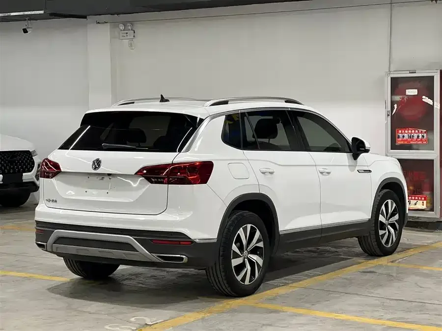 Volkswagen Tayron Tanyue 2022 280TSI 2WD Luxury Smart Edition 2022 — миниатюра 2