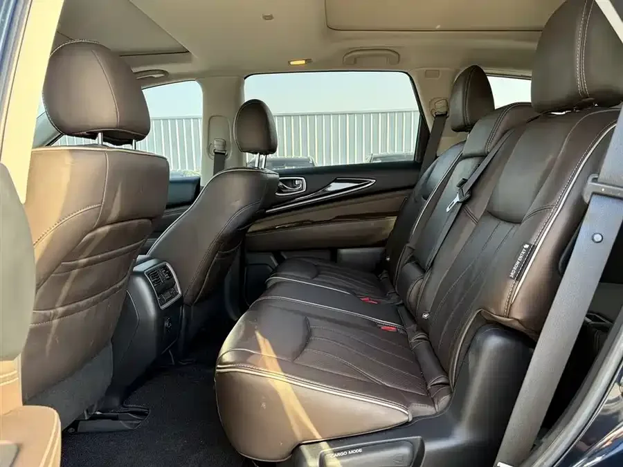 Infiniti QX60 2020 2.5 S/C Hybrid Two-wheel drive Excellent Edition 2022 — миниатюра 4