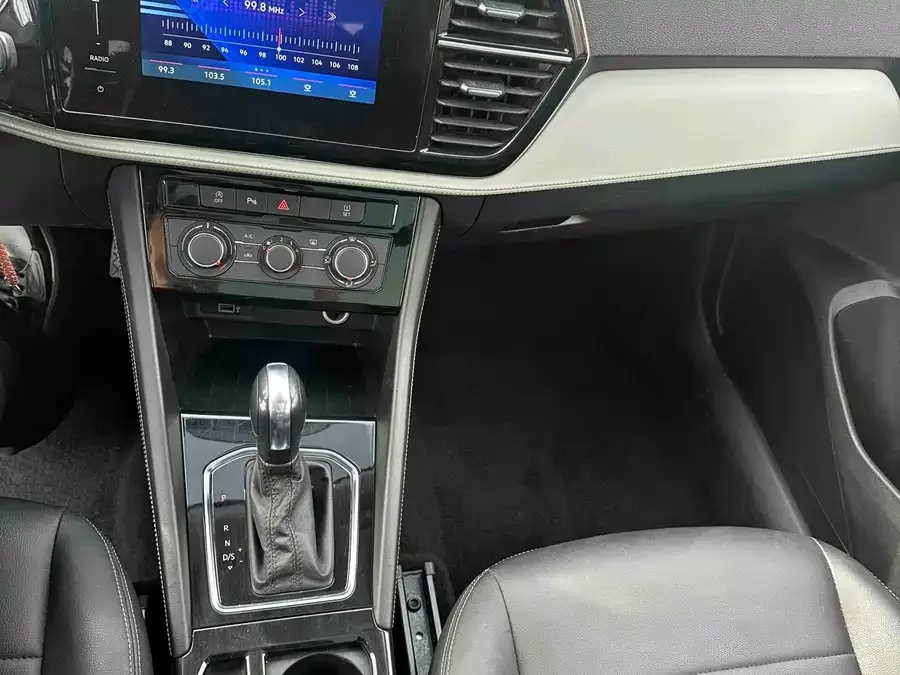 Jetta VS7 Jetta VS7 2023 280TSI Automatic Enjoy Edition 2023 — миниатюра 4