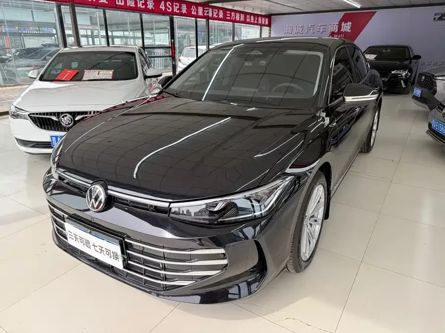 Volkswagen Passat 2025