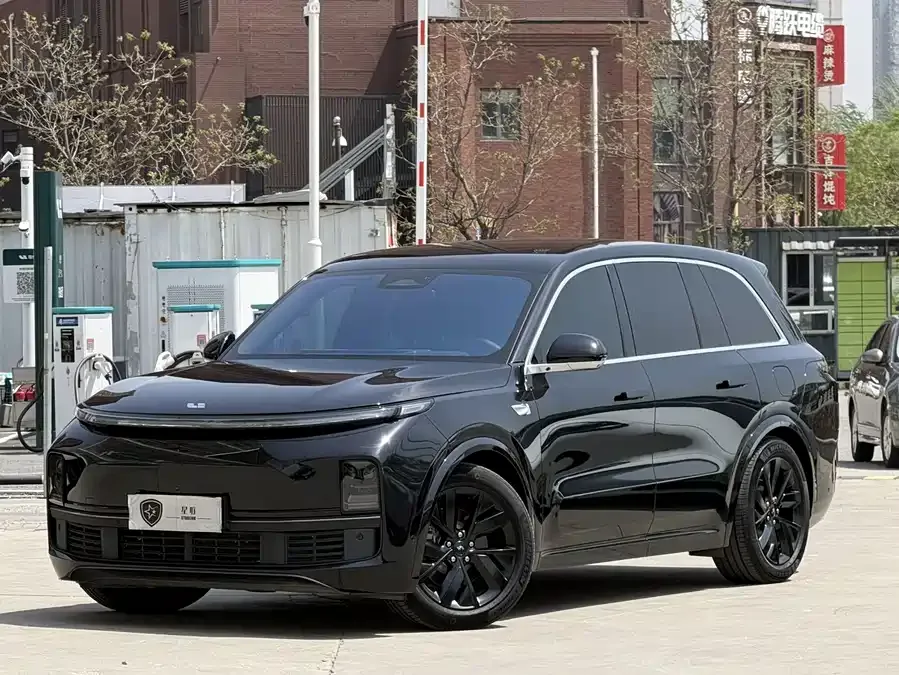 Li Xiang L8 2023