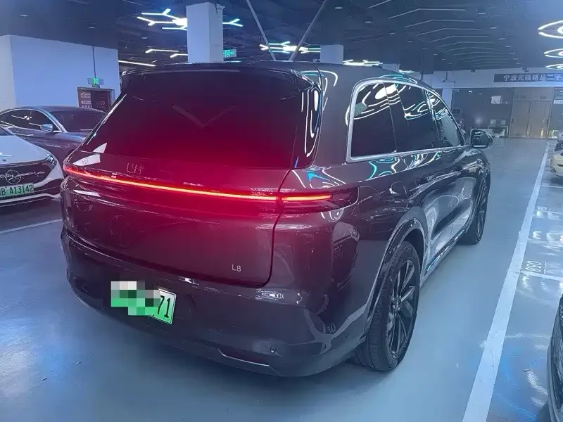 Li Xiang L8 Ideal L8 2023 Pro 2023 — миниатюра 4