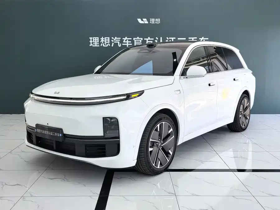 Li Xiang L8 2025