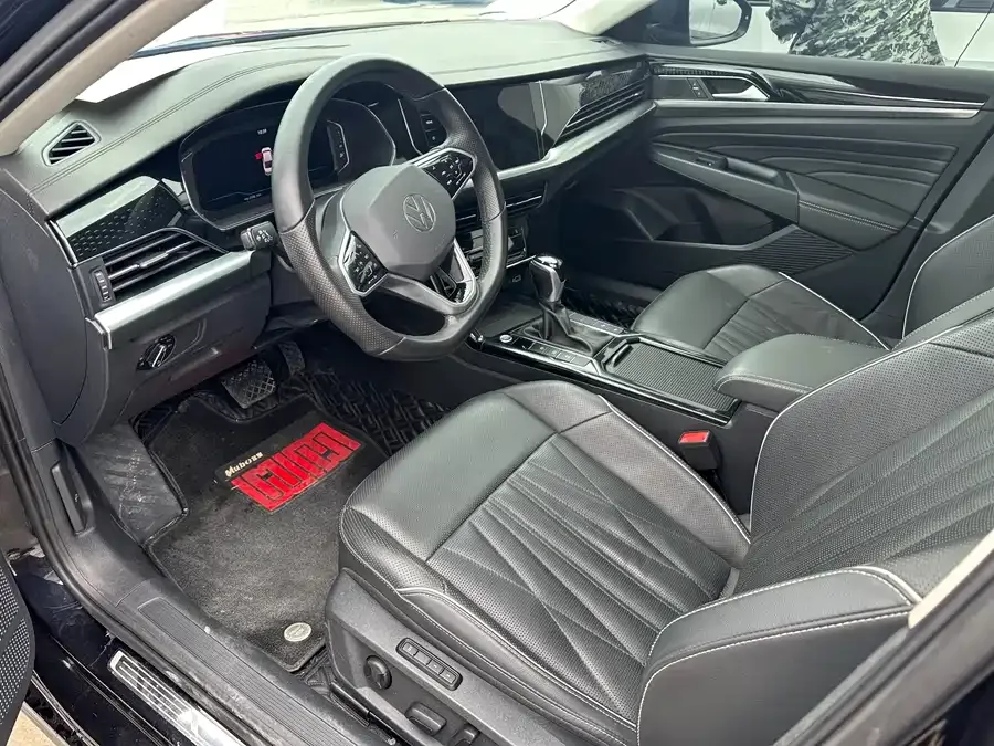 Volkswagen Passat Passat 2022 380TSI Deluxe Edition 2022 — миниатюра 4