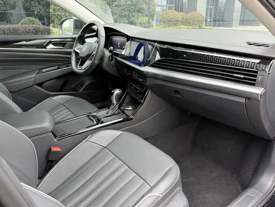 Volkswagen Passat Passat 2022 330TSI Elite Edition 2022 — миниатюра 4