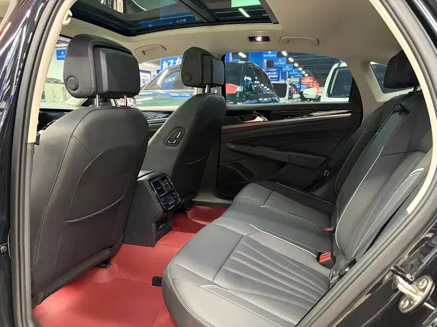Volkswagen Passat Passat 2024 380TSI Starry Sky Dragon Edition 2024 — миниатюра 3