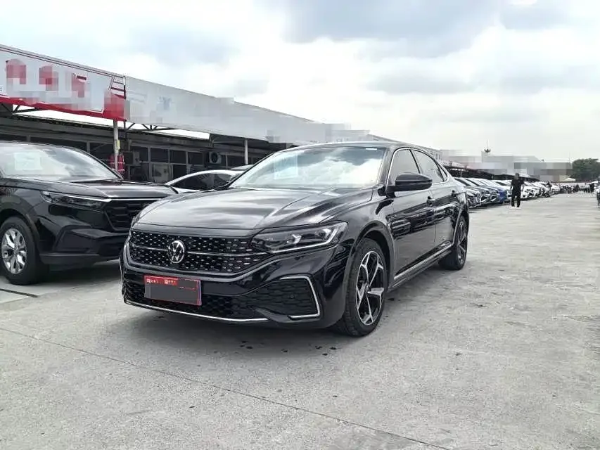 Volkswagen Passat 2024